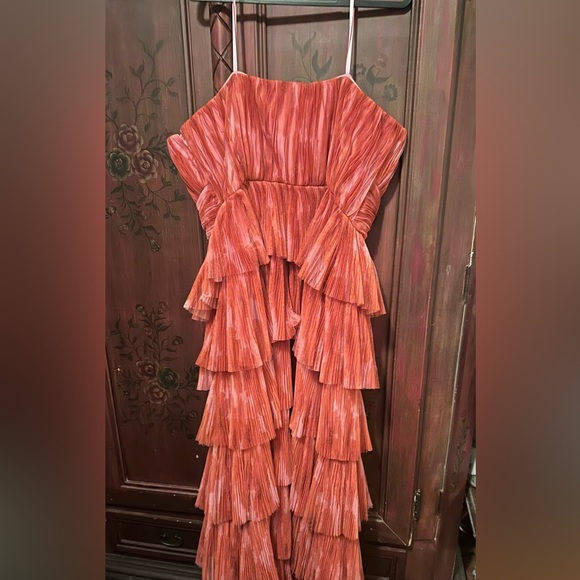 Hutch Simi Plisse’ Ruffle Ruched Sweetheart Strapless Gown - Picture 6 of 6